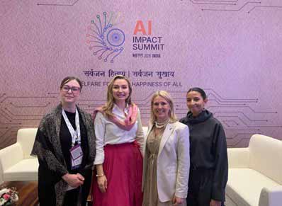 departementsr&aring;det f&ouml;r Klimat- och n&auml;ringslivsdepartementet &Aring;sa Johnsson, vice statsminister Ebba Busch. Innovations- och forskningsr&aring;d Cecilia Tall. Praktikant vid ambassaden Assia Bakhouche. Foto: Sveriges ambassad New Delhi.