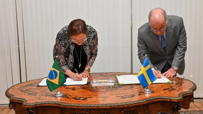 Maria Malmer Stenergard and Mauro Vieira sign the Brazil-Sweden Strategic Partnership Action Plan 2026 in Bras&iacute;lia (Let&iacute;cia Clemente, Brazilian Ministry of Foreign Affairs).