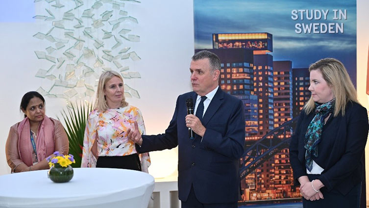 Studentmässan Stucy in Sweden på Svenska ambassaden i New Delhi.